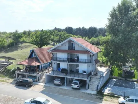 Prodaja, kuća, 224m², Golubac, Srbija - image 2