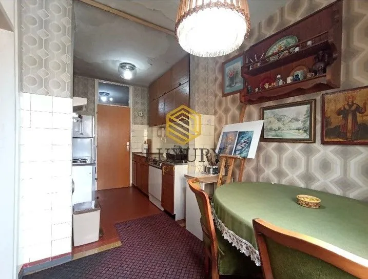 Prodaja, dvosoban stan, 75m², Centar, Podgorica