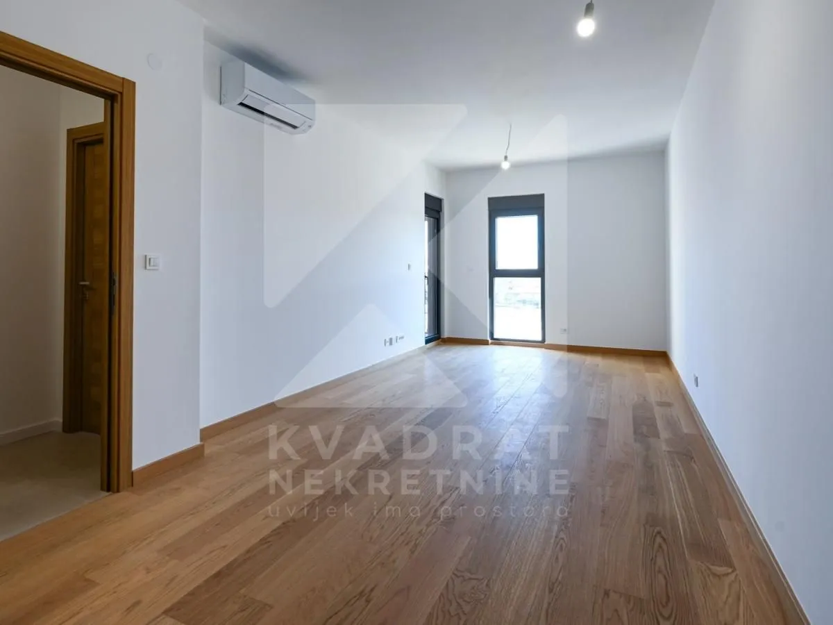 Izdavanje, jednosoban stan, 47m², City Kvart, Podgorica