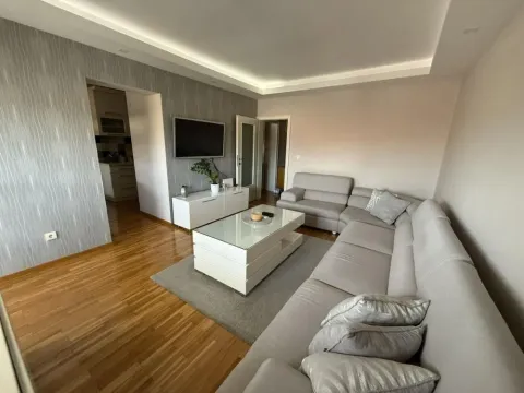 Prodaja, trosoban stan, 79m², Centar, Vrnjačka Banja - image 17