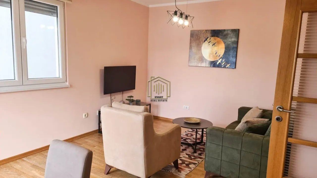 Izdavanje, jednosoban stan, 50m², Nova Dalmatinska, Podgorica