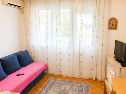 Sale, one bedroom apartment, 40m², Preko Morače, Podgorica - image 2