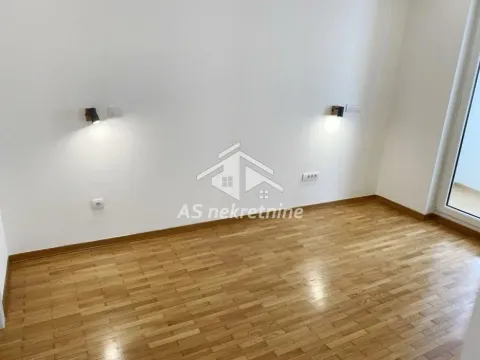 Izdavanje, trosoban stan, 58m², Zvezdara Sve Podlokacije, Beograd - image 10