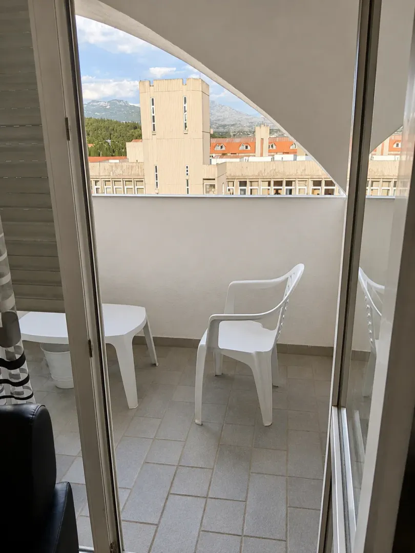 Izdavanje, jednosoban stan, 48m², Preko Morače, Podgorica
