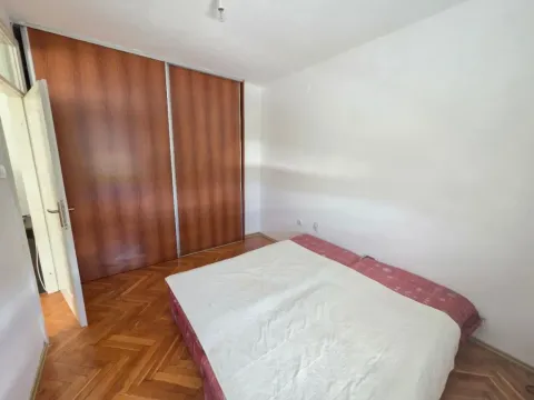 Izdavanje, jednosoban stan, 45m², Blok 6, Podgorica - image 10