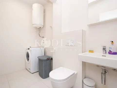 Izdavanje, dvosoban stan, 63m², Gornja Gorica, Podgorica - image 5