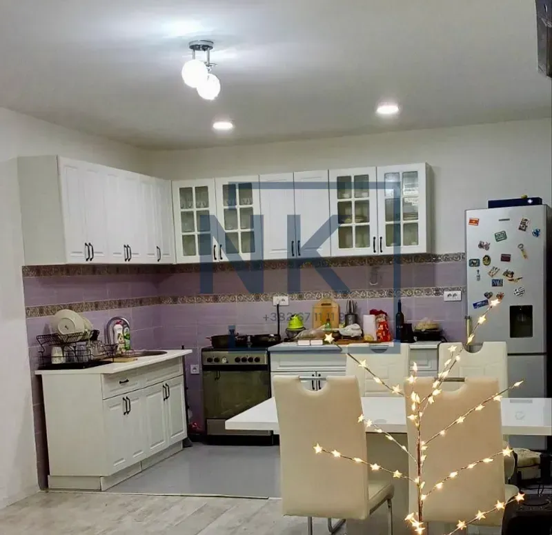 Rent, house, 260m², Kokoti, Podgorica
