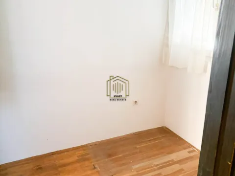 Rent, three bedroom apartment, 75m², Blok 5, Podgorica - image 7