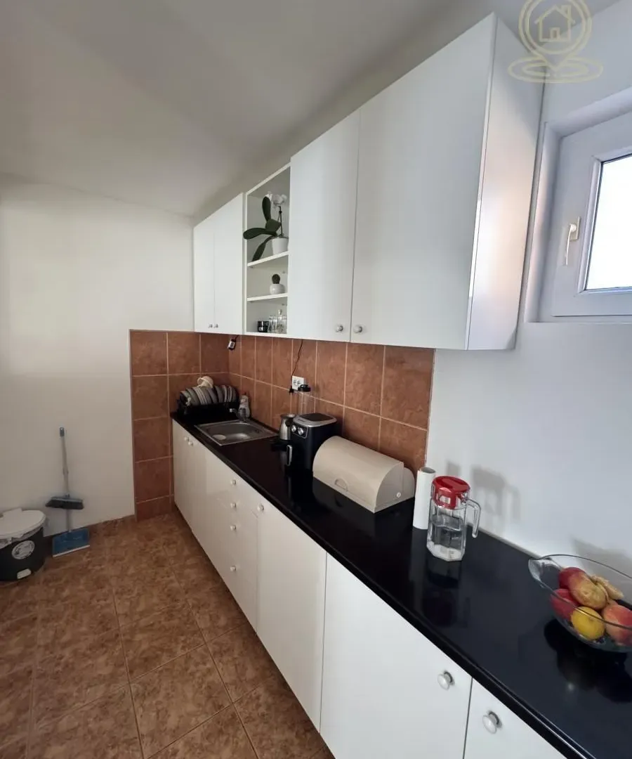 Prodaja, kuća, 200m², Mali Mokri Lug, Zvezdara Sve Podlokacije