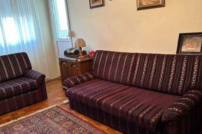 Rent, two bedroom apartment, 64m², Retenzija, Beograd