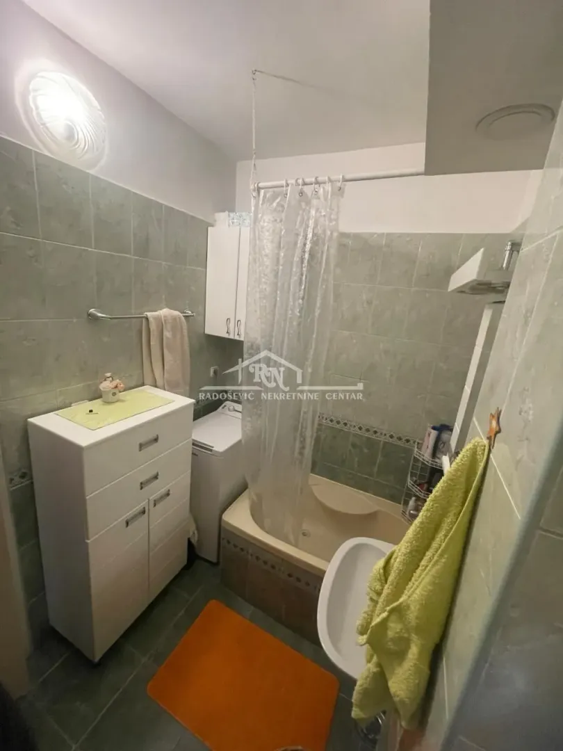 Sale, three bedroom apartment, 70m², Palilula Sve Podlokacije, Beograd
