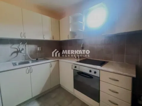 Prodaja, kuća, 472m², Čenta, Zrenjanin - image 8