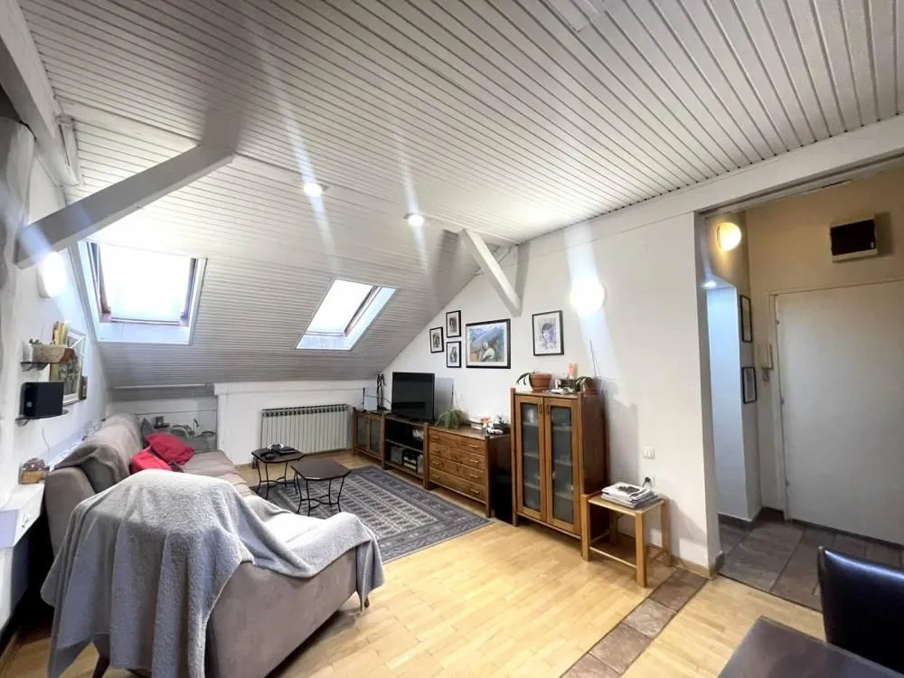 Sale, apartment, 138m², Lekino Brdo, Voždovac Sve Podlokacije