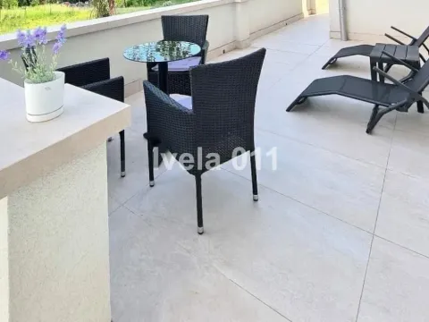 Sale, four bedroom apartment, 180m², Savski Venac, Beograd - image 5