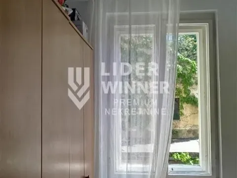 Rent, one bedroom apartment, 30m², Stari Grad, Beograd - image 3