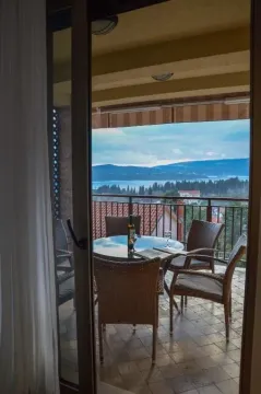 Rent, house, 176m², Marići, Tivat - image 17