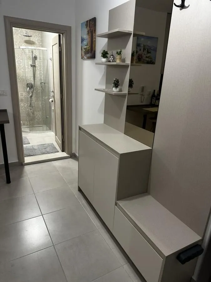 Rent, one bedroom apartment, 42m², Tivat, Crna Gora
