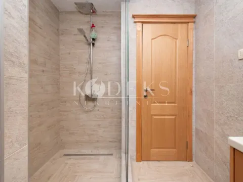 Rent, three bedroom apartment, 104m², Ibričevina, Podgorica - image 10