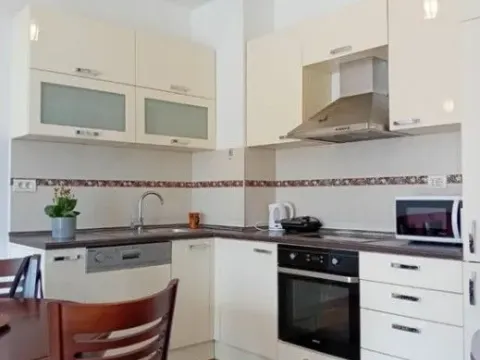 Prodaja, jednosoban stan, 51m², City Kvart, Podgorica - image 5