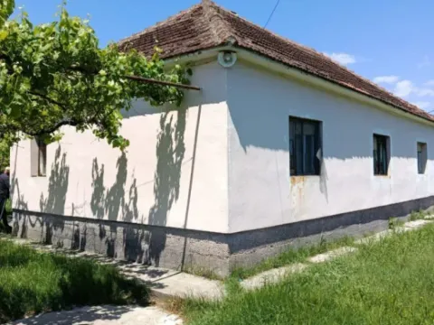Sale, house, 130m², Danilovgrad, Crna Gora