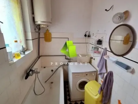 Izdavanje, poslovni prostor, 70m², Pantelej, Niš - image 12