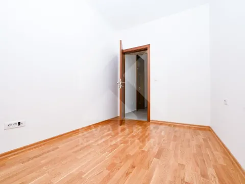 Rent, two bedroom apartment, 67m², Tuški Put, Podgorica - image 3