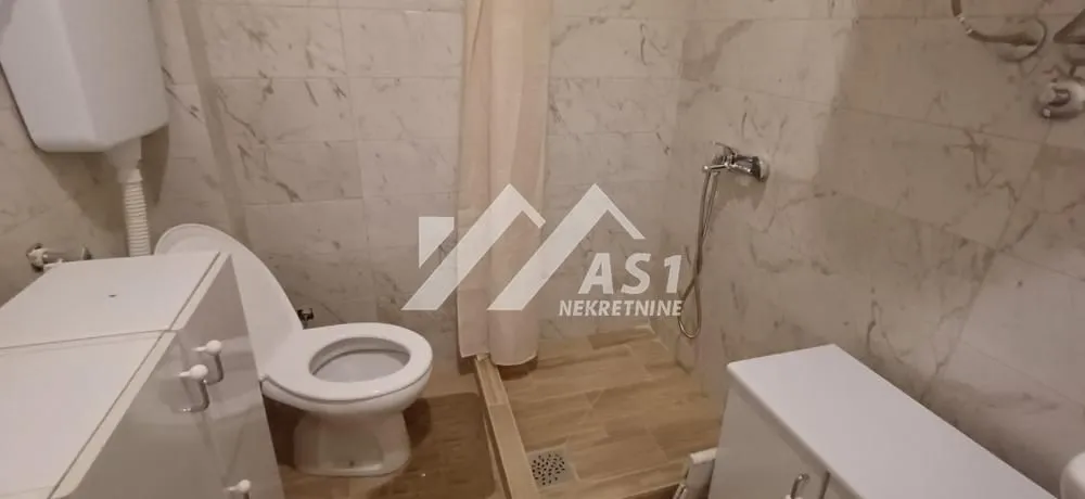 Rent, house, 81m², Novo naselje, Novi Sad