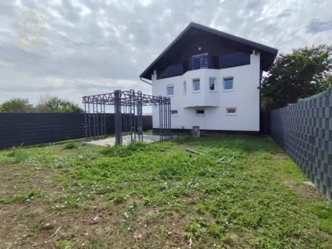 Sale, house, 225m², Veternička rampa, Novi Sad Sve Podlokacije - image 19