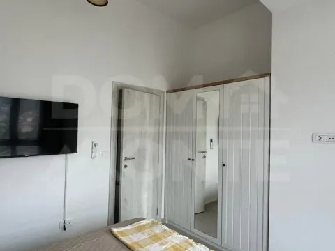 Rent, one bedroom apartment, 46m², Tivat, Crna Gora - image 11