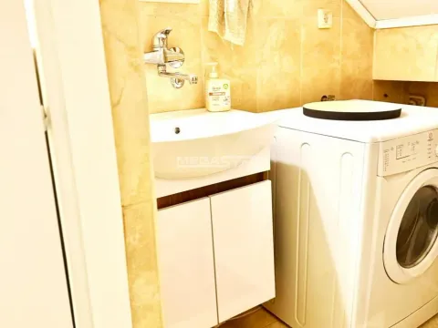 Sale, two bedroom apartment, 35m², Stari Grad, Beograd - image 5