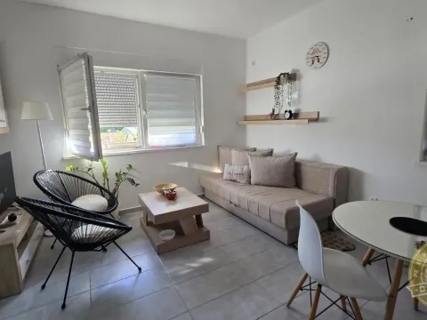 Rent, studio apartment, 24m², Klisa, Novi Sad Sve Podlokacije