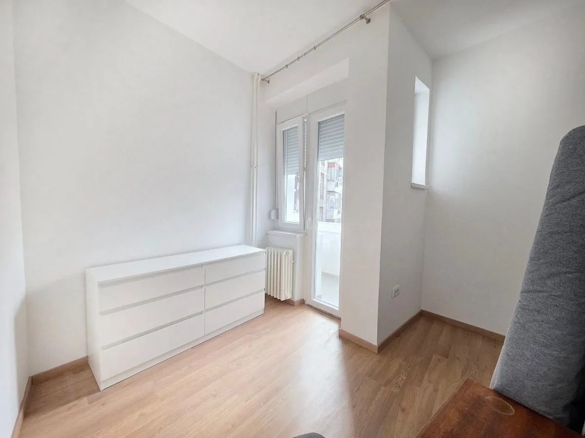 Rent, two bedroom apartment, 45m², Profesorska Kolonija, Palilula Sve Podlokacije