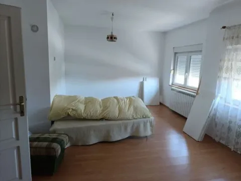 Prodaja, kuća, 180m², Zemun Sve Podlokacije, Beograd - image 11