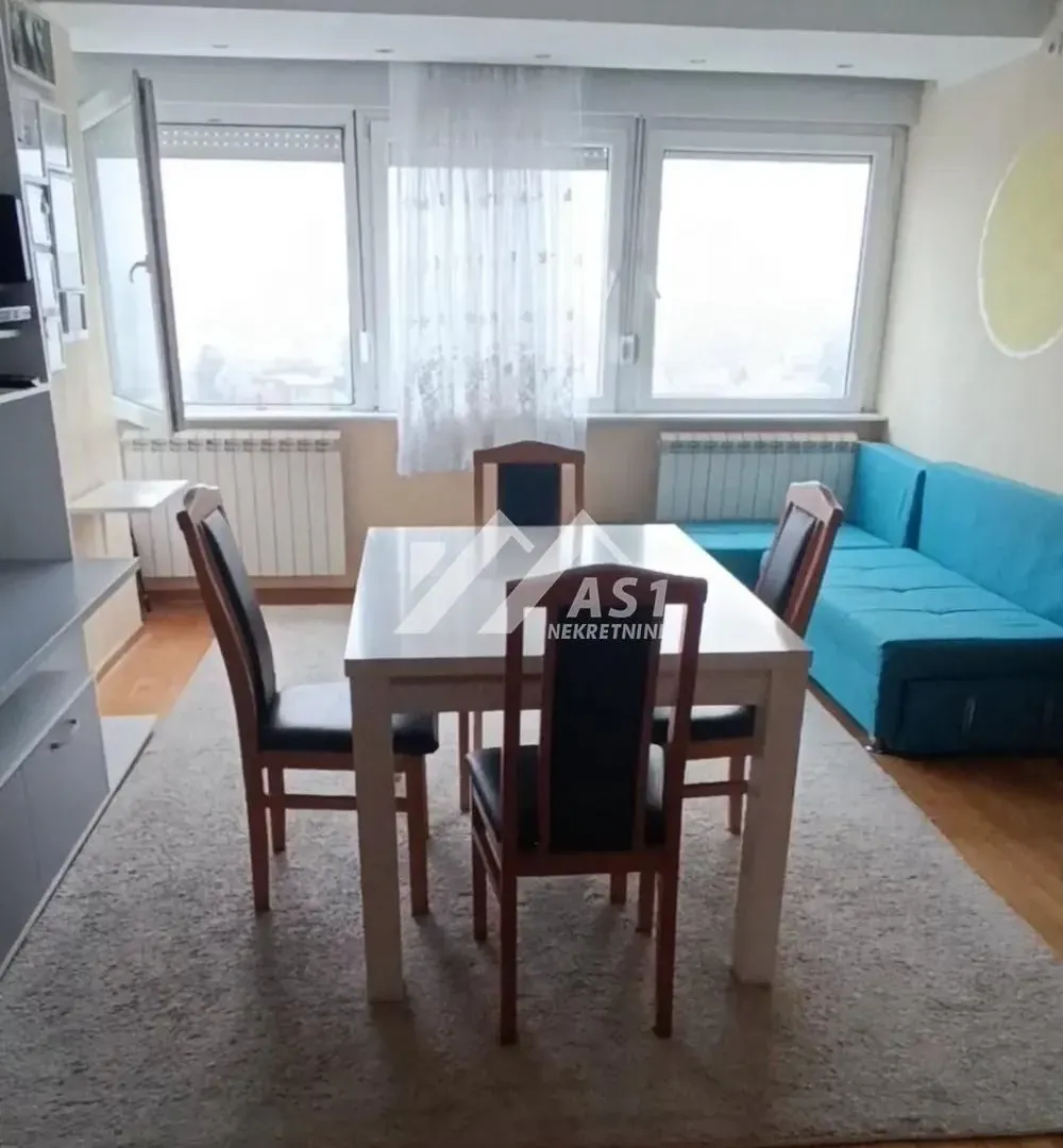 Izdavanje, stan, 108m², Sajam, Novi Sad Sve Podlokacije