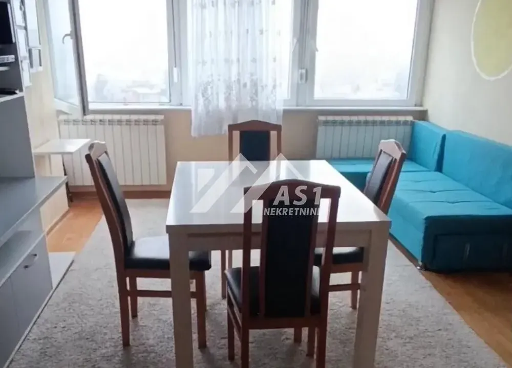 Izdavanje, stan, 108m², Sajam, Novi Sad Sve Podlokacije
