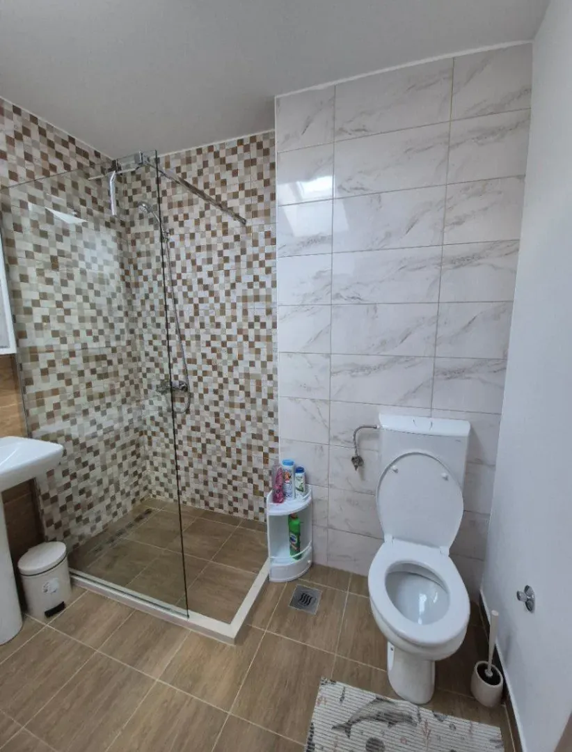 Izdavanje, jednosoban stan, 50m², Gomila, Herceg Novi