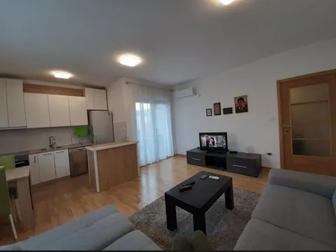 Rent, one bedroom apartment, 50m², Dalmatinska ulica, Podgorica - image 3