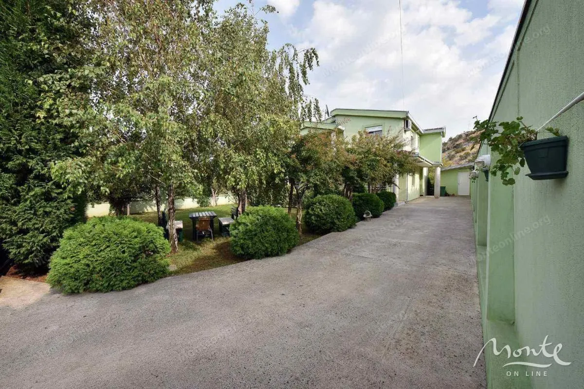 Prodaja, kuća, 175m², Podgorica, Crna Gora