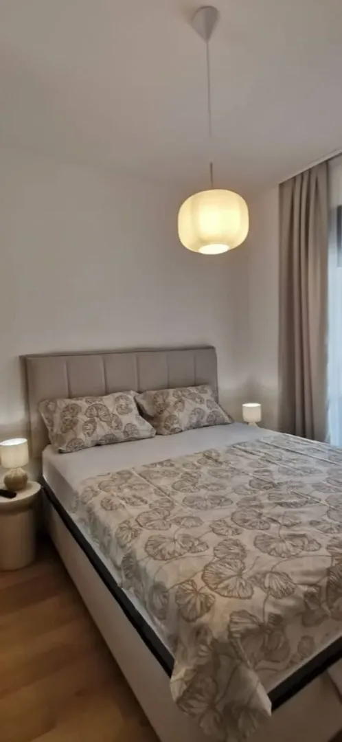 Rent, one bedroom apartment, 47m², Bečići, Budva