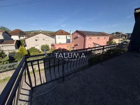 Rent, three bedroom apartment, 85m², Tološi, Podgorica - image 13