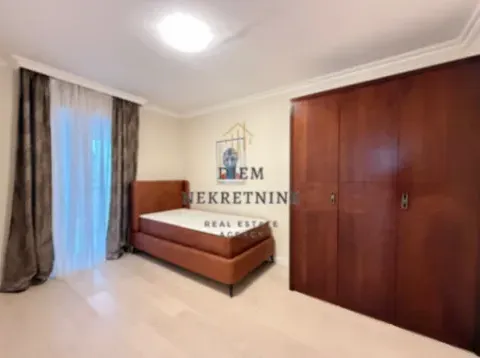 Izdavanje, trosoban stan, 95m², Preko Morače, Podgorica - image 13