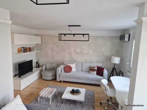 Rent, one bedroom apartment, 43m², Stari Grad, Beograd - image 2