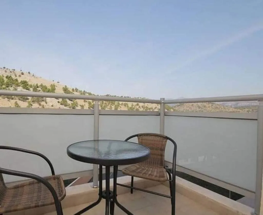Izdavanje, jednosoban stan, 47m², City Kej, Podgorica