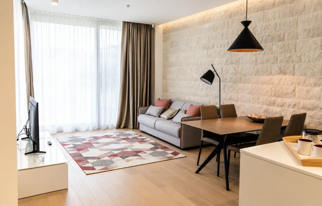 Rent, one bedroom apartment, 50m², Centar, Budva