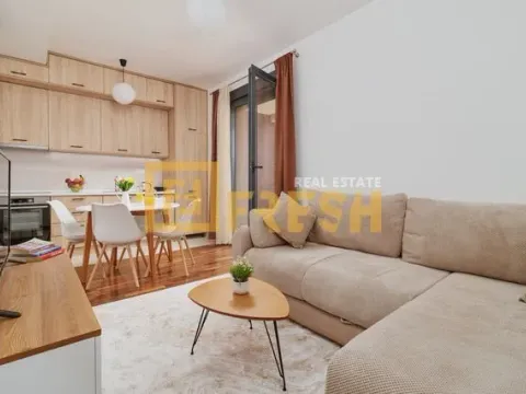 Prodaja, jednosoban stan, 50m², Kotor, Crna Gora - image 9