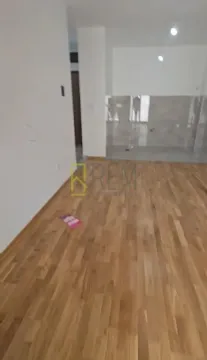 Prodaja, jednosoban stan, 42m², Zabjelo, Podgorica - image 11