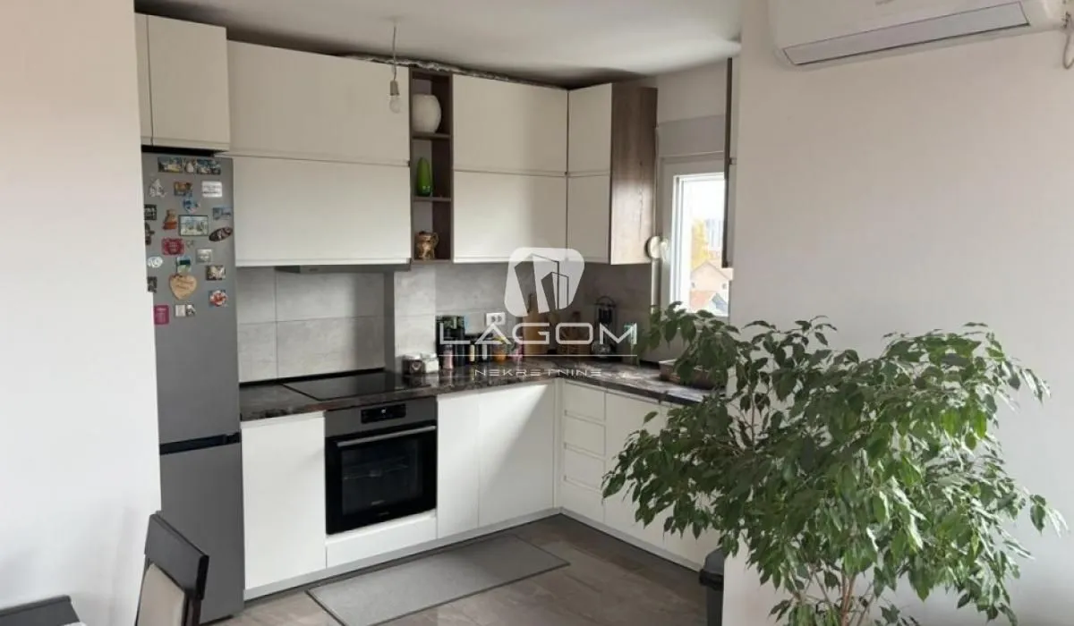 Prodaja, trosoban stan, 59m², Ledine, Beograd