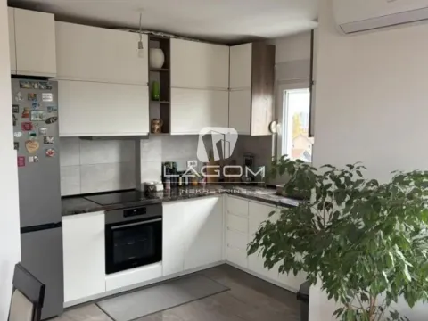 Prodaja, trosoban stan, 59m², Ledine, Beograd - image 14