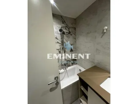 Izdavanje, trosoban stan, 81m², Savski Venac, Beograd - image 5