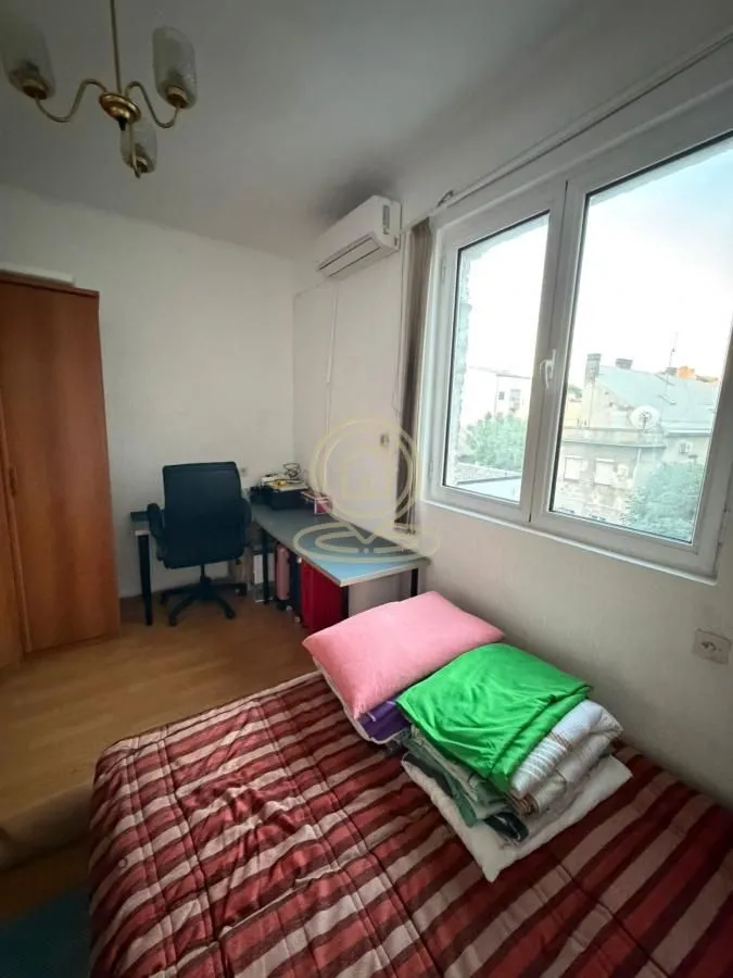 Rent, two bedroom apartment, 50m², Stari Grad, Beograd